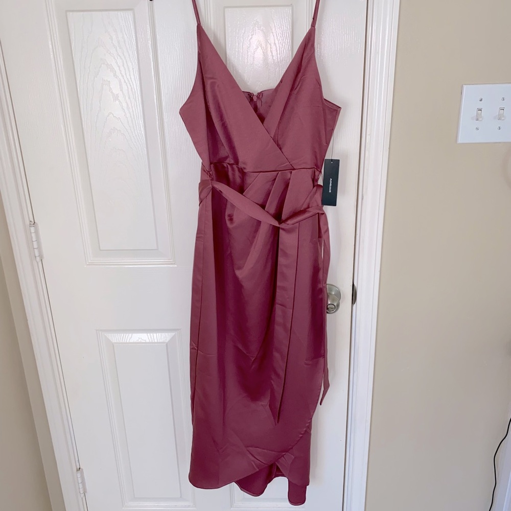 Lulu dress. Spaghetti straps. Front slit, high low.